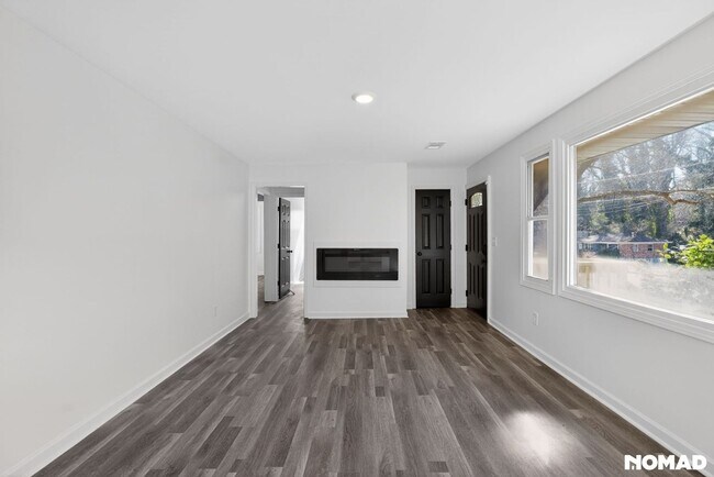 Foto del edificio - 1262 Kenilworth Dr SW