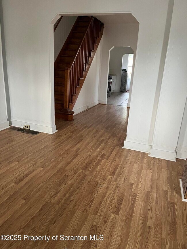 Foto del edificio - 2120 Belmont Terrace