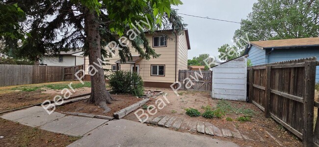 Foto del edificio - 279 Reed Ave