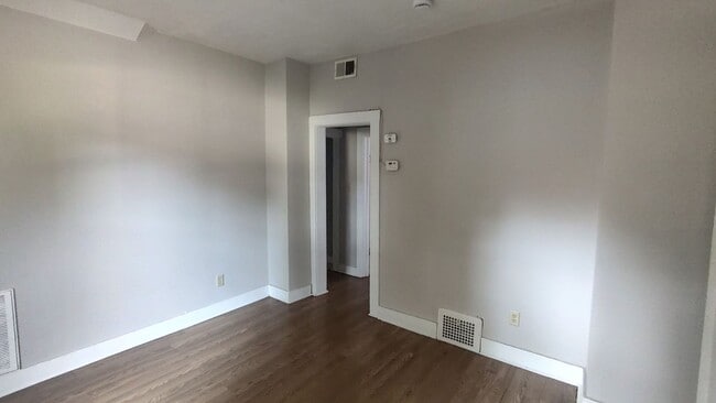 Building Photo - 1115 Dorcas St