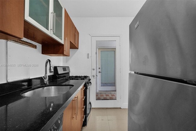 Foto del edificio - 320 85th St