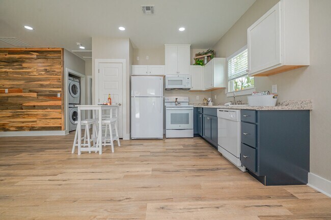 Foto del edificio - 2121 Farm to Market Road 3036, Unit 134