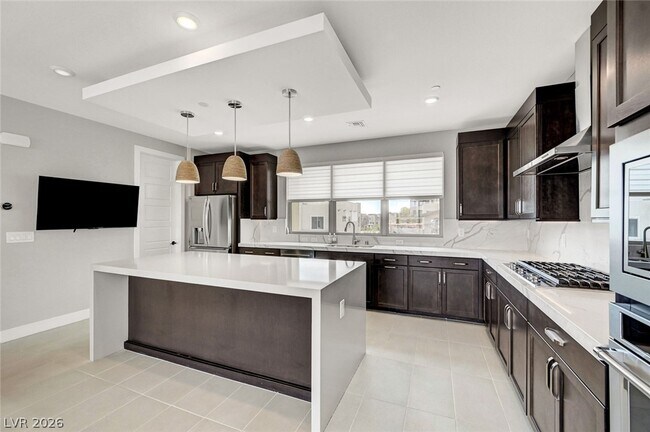 Building Photo - 11580 Midnight Melody Ave