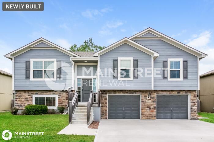 Primary Photo - 559 S Walnut St, Gardner, KS 66030