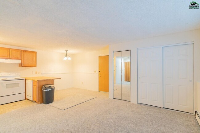 Foto del edificio - 228 Woodridge St
