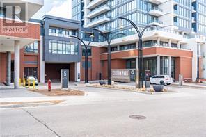 Photo du bâtiment - 15-1115 Wellington St S