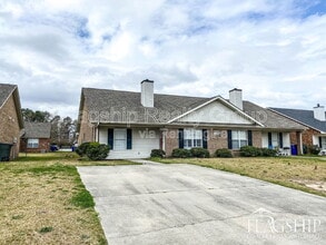 Building Photo - 3311 Moseley Dr