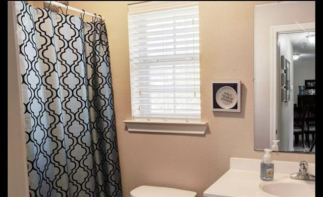 Foto del edificio - 901 W Birge St