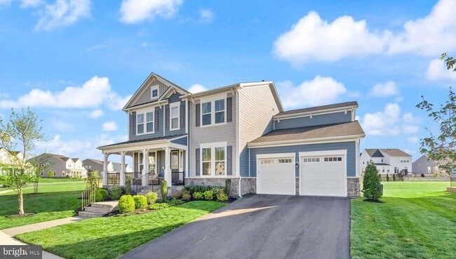 Building Photo - 1108 Coubertin Dr SE