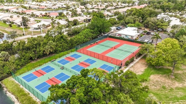 Building Photo - 434 Palm Tree Dr