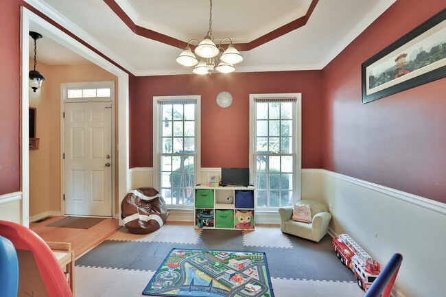 Building Photo - 3731 Summer Rose Ct