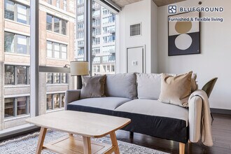 Building Photo - 601 W Jackson Blvd