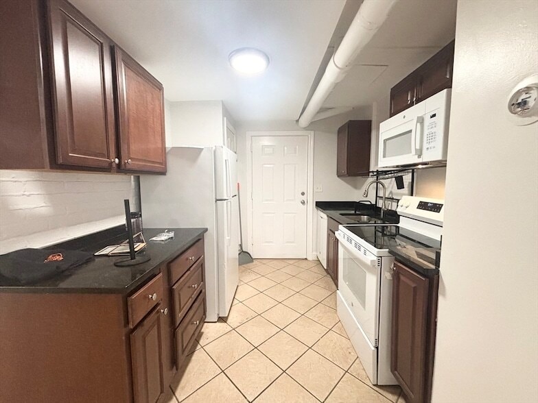 Photo - 166 Salem Street Unit B2