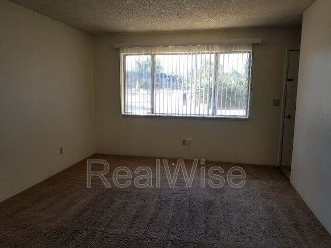 Foto del edificio - 1112 SW 5th St