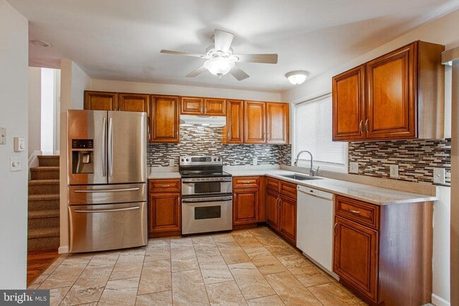 Building Photo - 105 Pulte Rd