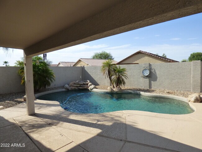 Building Photo - 14943 W Acapulco Ln