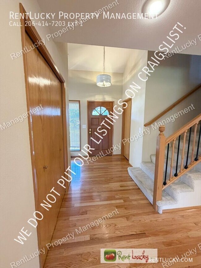 Foto del edificio - 3734 Braeburn Dr NE