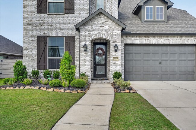 Foto del edificio - 4439 Stone Ridge Ln