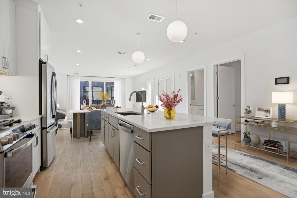 Primary Photo - 2234 11th St NW