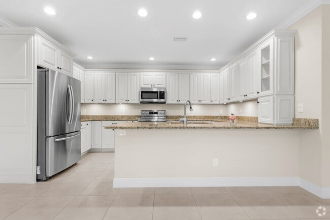 Building Photo - 4400 Vanda Dr