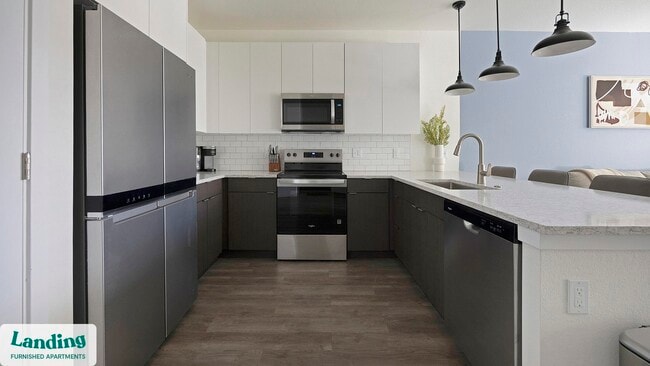 Building Photo - 217 S Weber St