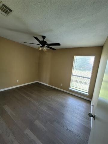 Building Photo - 253 Summit Dr