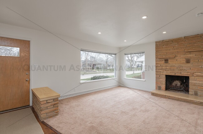 Foto del edificio - 5415 N Lydell St