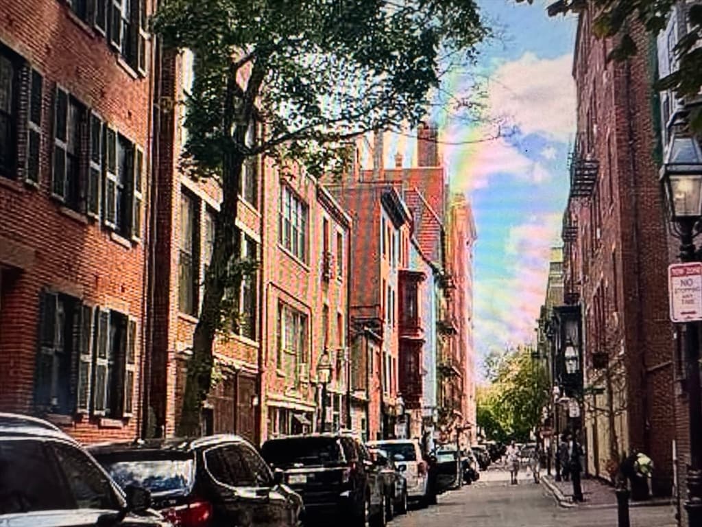 Primary Photo - 54R River St