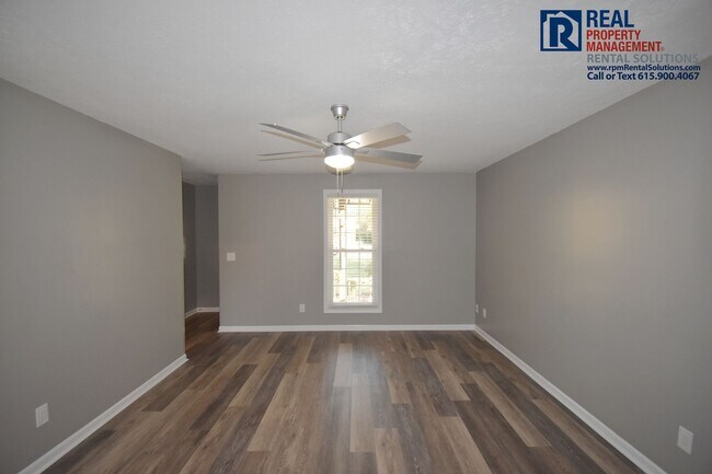 Building Photo - Adorable, remodeled 2 bedroom in Smyrna! S...