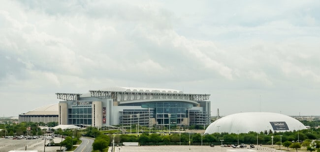 NRG View - Haven at Main