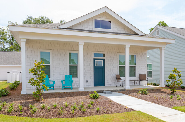 Cottages feature Front Porches - Heartsease Shallotte