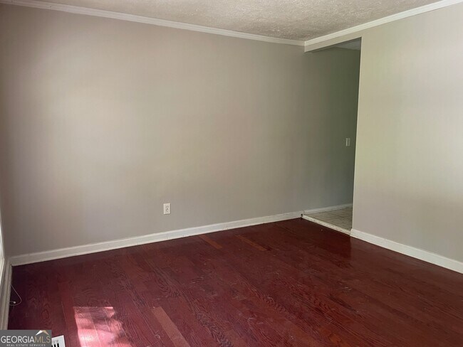 Building Photo - 8145 Attleboro Dr