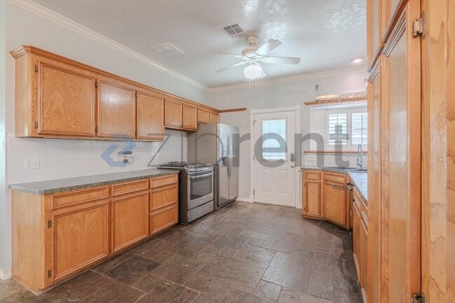 Building Photo - 7934 Round Rock Dr