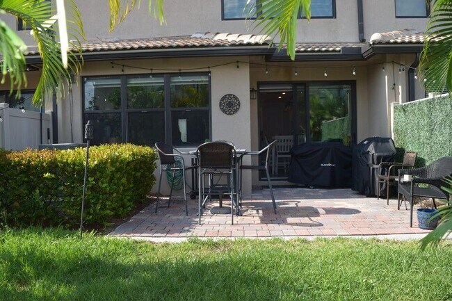 Building Photo - 8248 Tailshot Ct