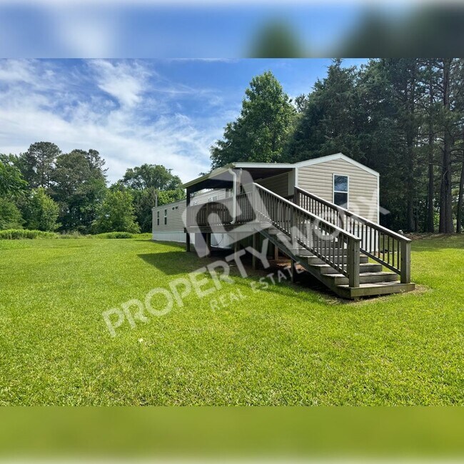 Foto del edificio - Single Wide on Acreage
