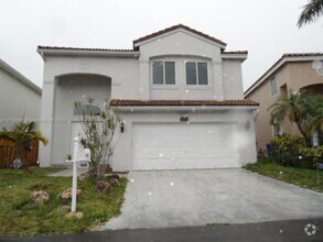Building Photo - 1845 Vista Way