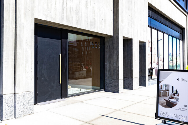 Entrance - 655 Union