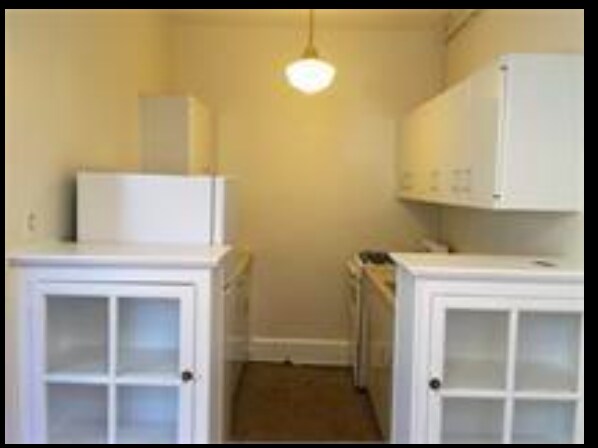 Building Photo - 124 Live Oak Ave