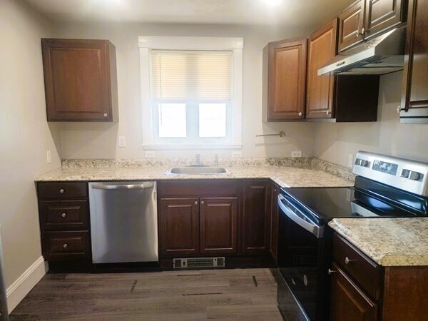 Building Photo - 16 Wall St