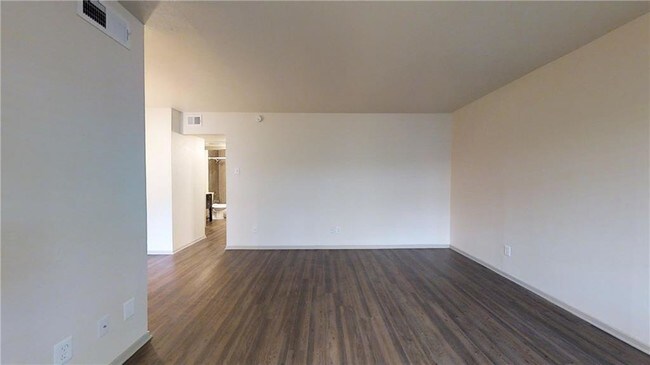 Building Photo - 4708 Abbott Ave