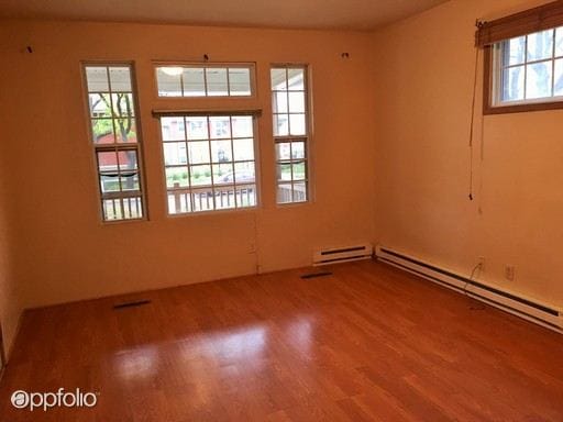 Building Photo - 752 Carroll Ave