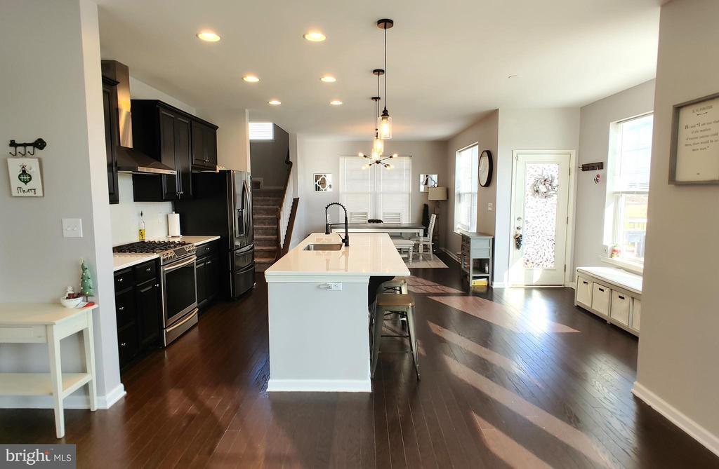 Foto principal - 406 Timothy Ln