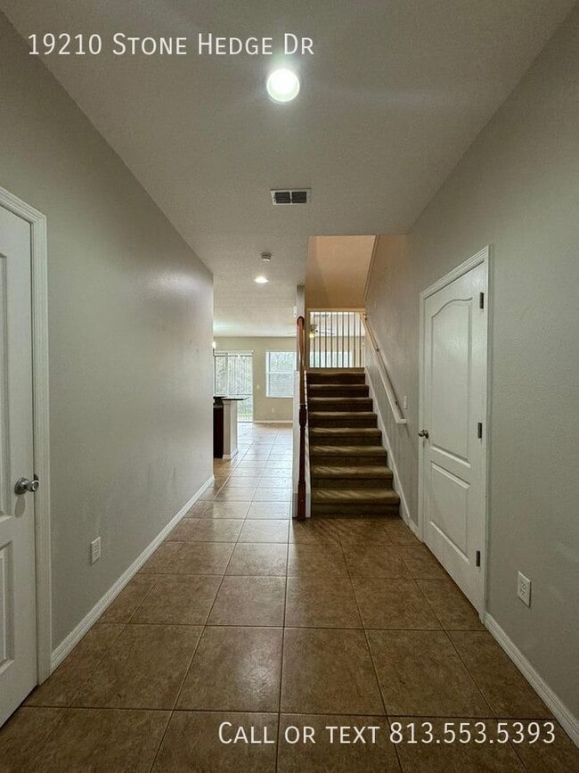 Building Photo - 19210 Stone Hedge Dr