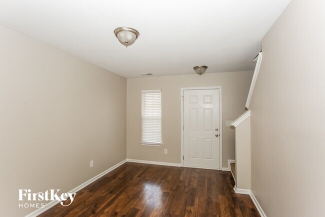 Building Photo - 5232 Grays Ridge Dr