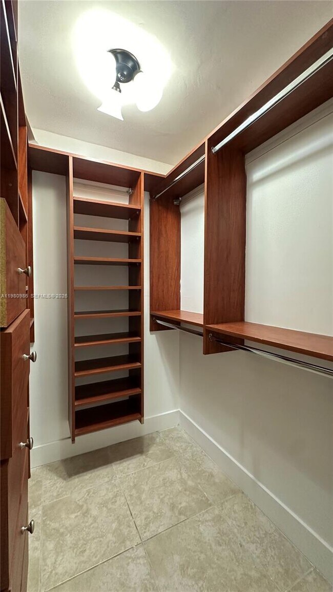 Building Photo - 2445 SW 18th Terrace