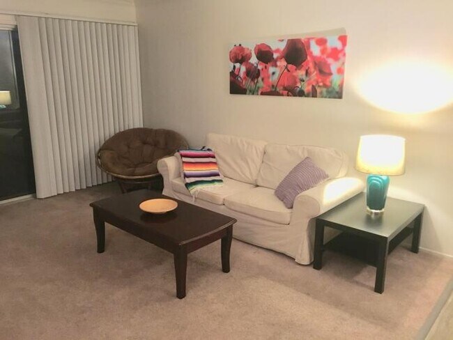 Foto del edificio - 1 bedroom in San Diego CA 92109