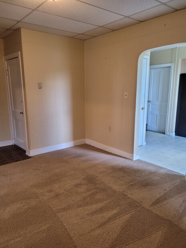 13 W Broadway, Etters, PA 17319 Townhome Rentals in Etters PA