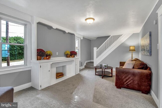 Foto del edificio - Coming Soon! 3 Bedroom 1 Bath home - West ...