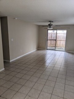 Building Photo - 828 Walnut St