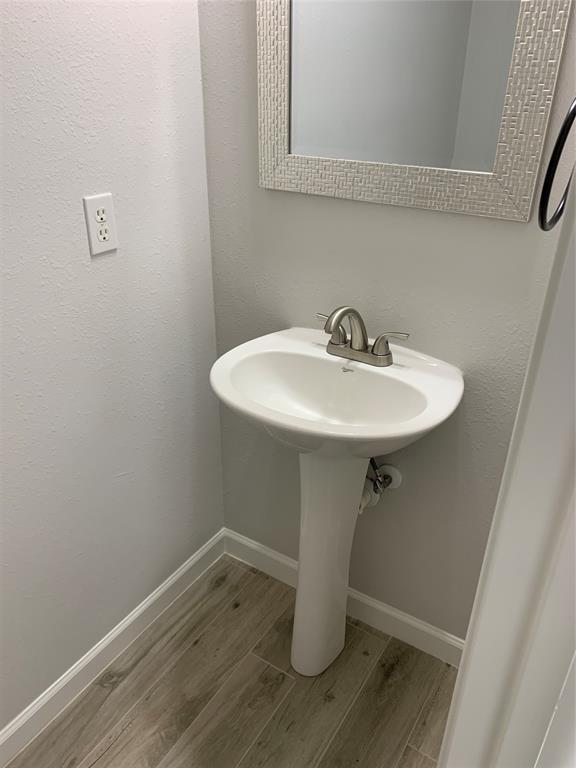 Building Photo - 163 Ledgestone Pl